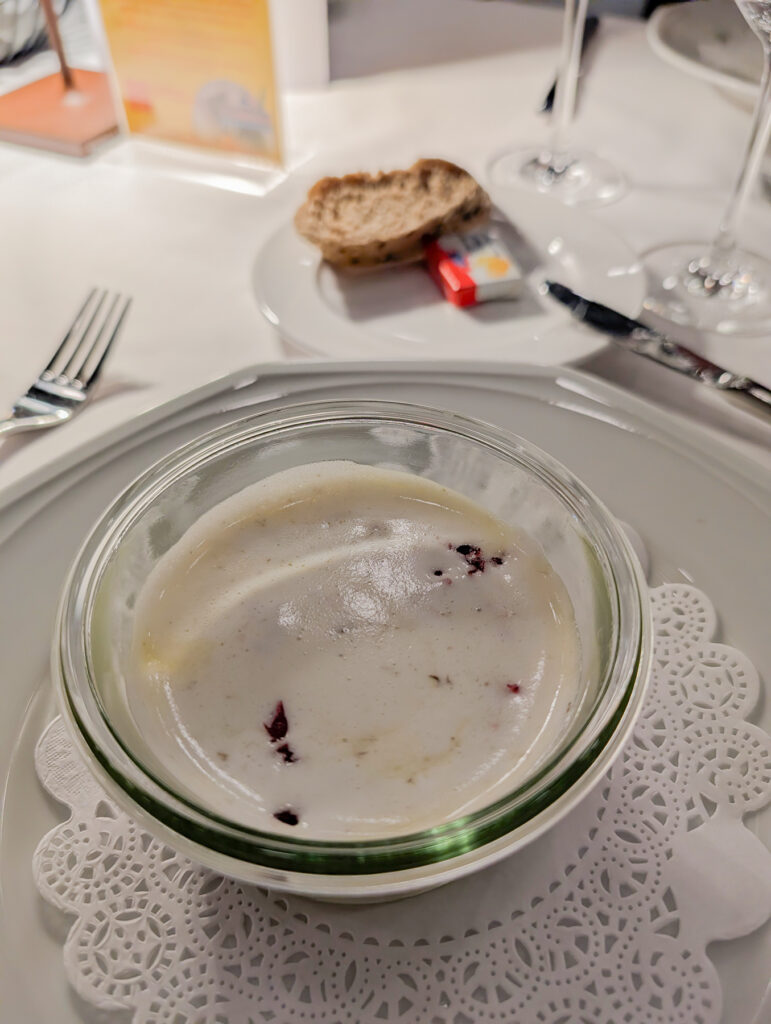 Comedy Dinner mit Max Bünzli Vorspeise