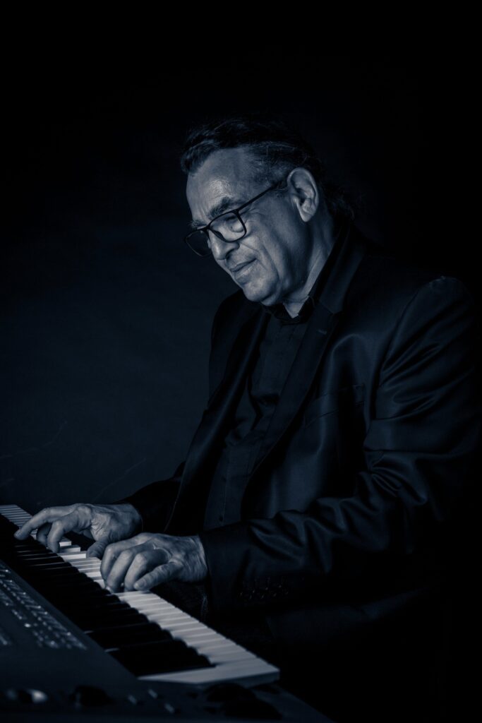 Gino Todesco Pianist